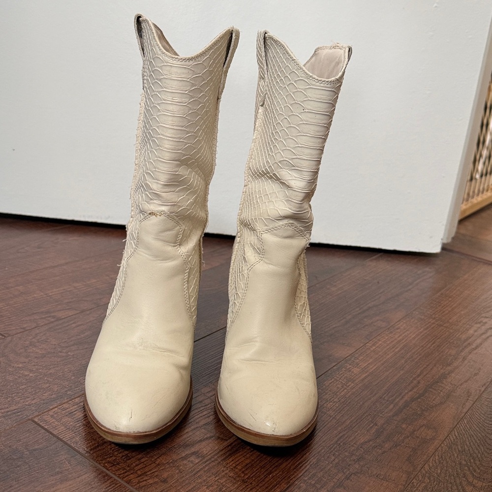 MIA Raylyn Python Women’s Cream Western Block Heel Mid-Calf Boots - Picture 3 of 6